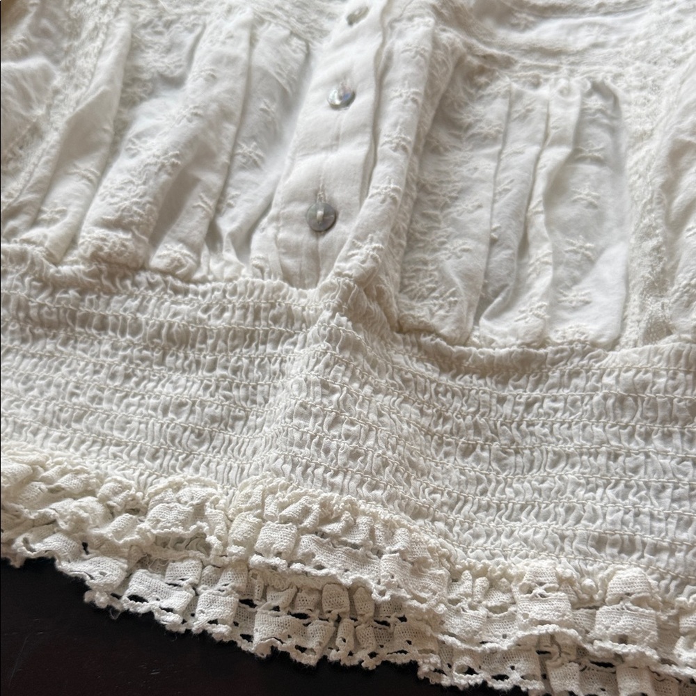 Urban Outfitters Ivory Textured Top - Picture 2 of 9